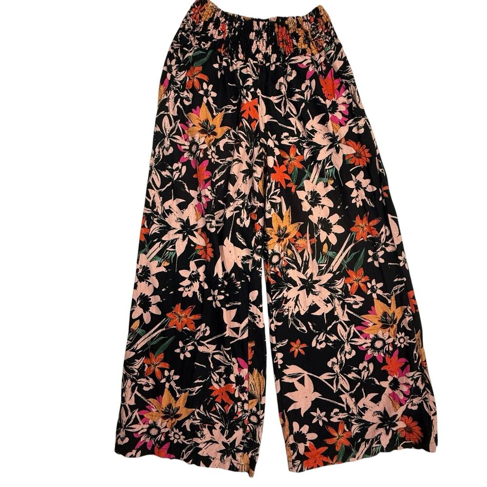 Tahari Floral Linen Blend Wide Leg Pants Size Small Smocked Waist Bohemian